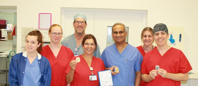 Dr Gulve and the team involved in fitting the first Inceptiv™ spinal cord stimulators
