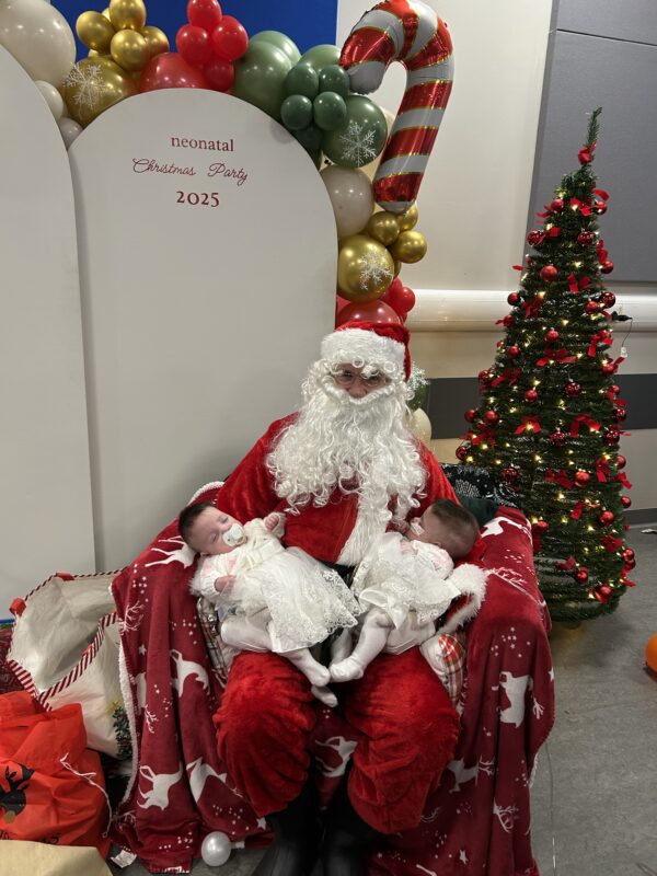 Jaycee and Kaycee Gatenby with Santa 