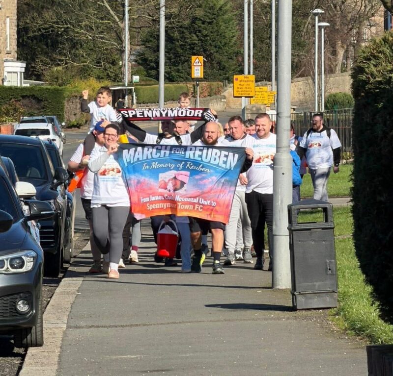 March for Reuben walkers on route