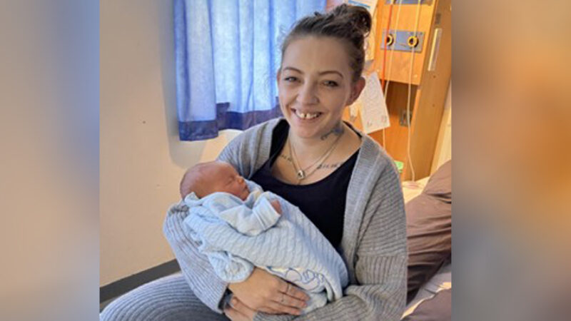 Lauren Buxton with baby Anthony website banner