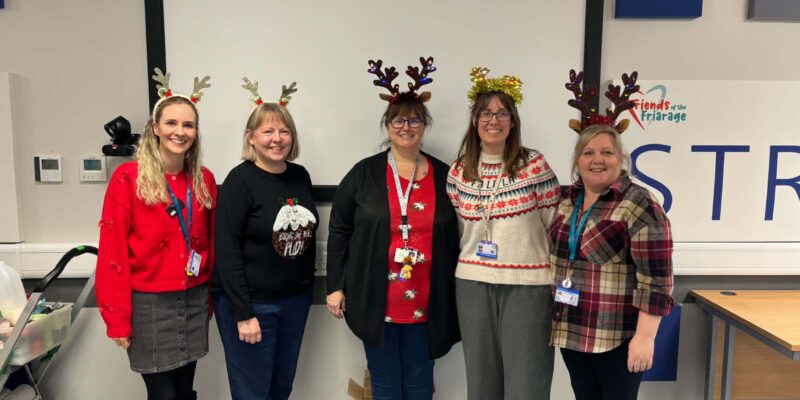 Leonie Prince (dietitian), Nicola Scott (dietitian), Michelle Watson (Diabetes specialist nurse), Laura Dale (Diabetes specialist nurse) and Steph Kaye (Diabetes specialist nurse)